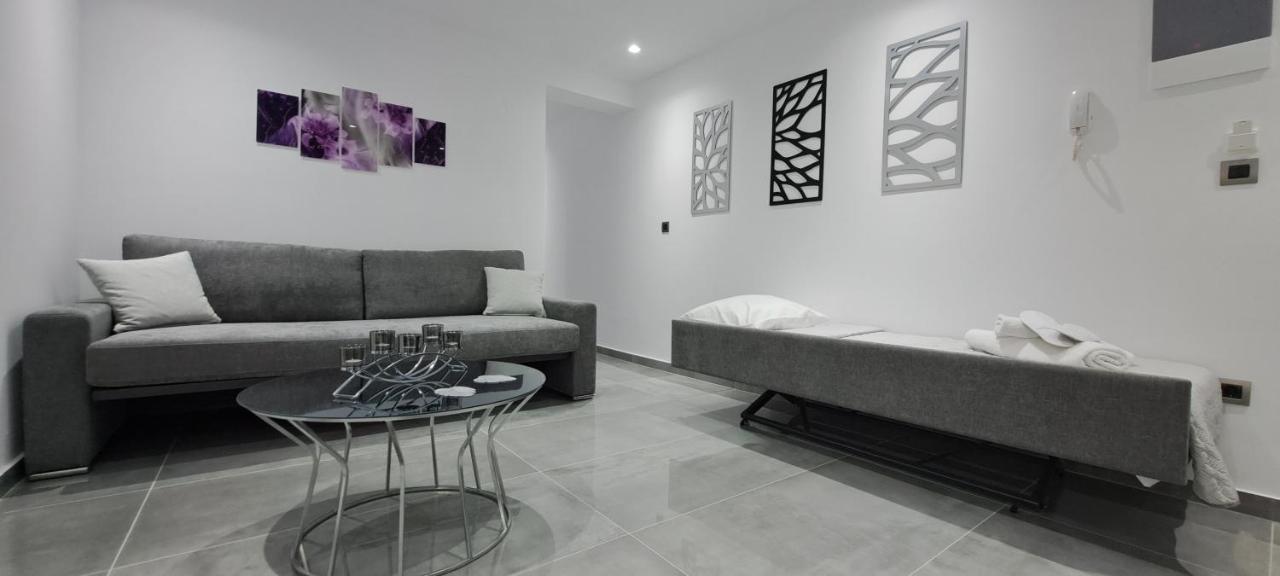 Km Luxury Apart Downtown Heraklion Exterior foto