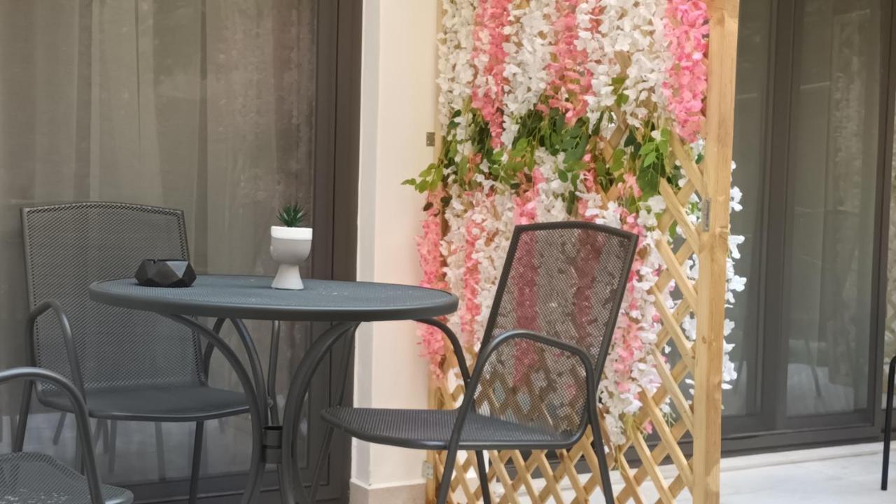 Km Luxury Apart Downtown Heraklion Exterior foto