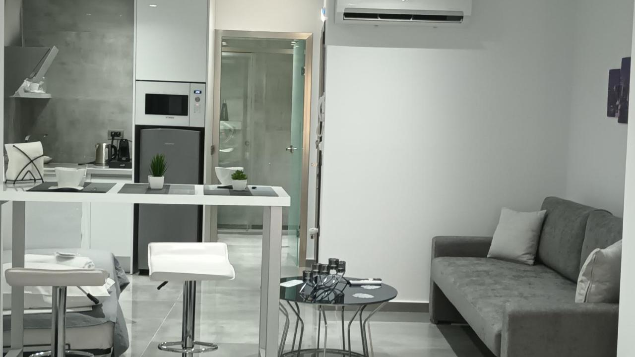 Km Luxury Apart Downtown Heraklion Exterior foto