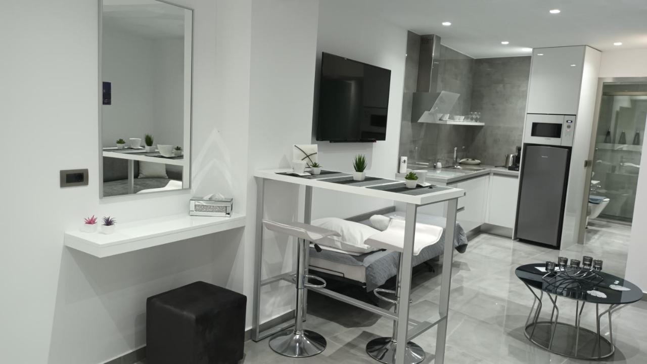 Km Luxury Apart Downtown Heraklion Exterior foto