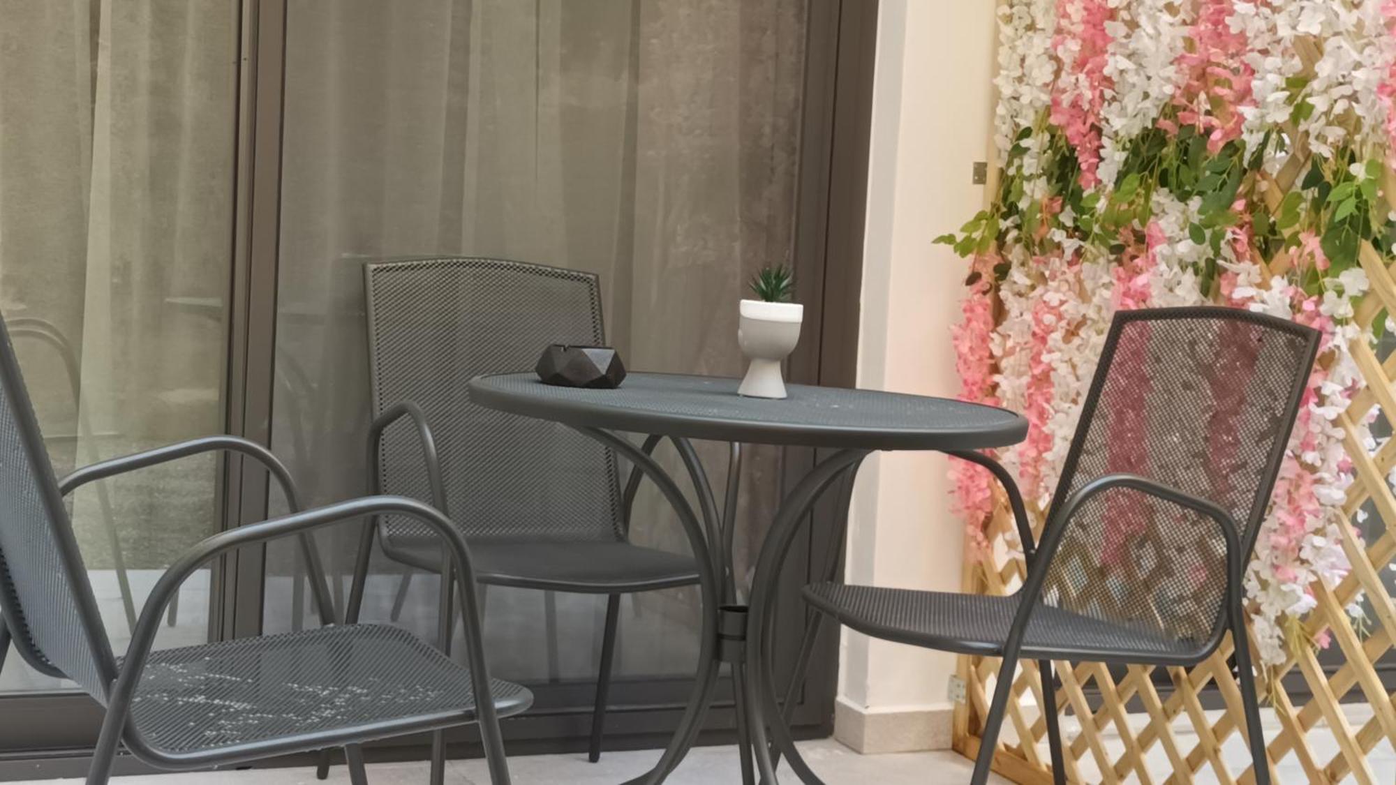 Km Luxury Apart Downtown Heraklion Exterior foto